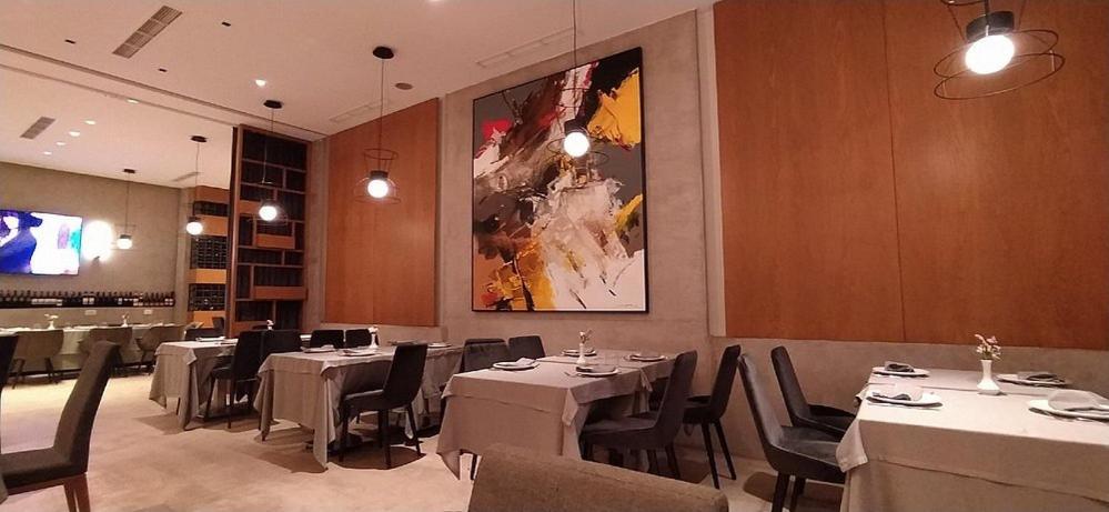 Boutique Hotel Whisky 티라나 외부 사진
