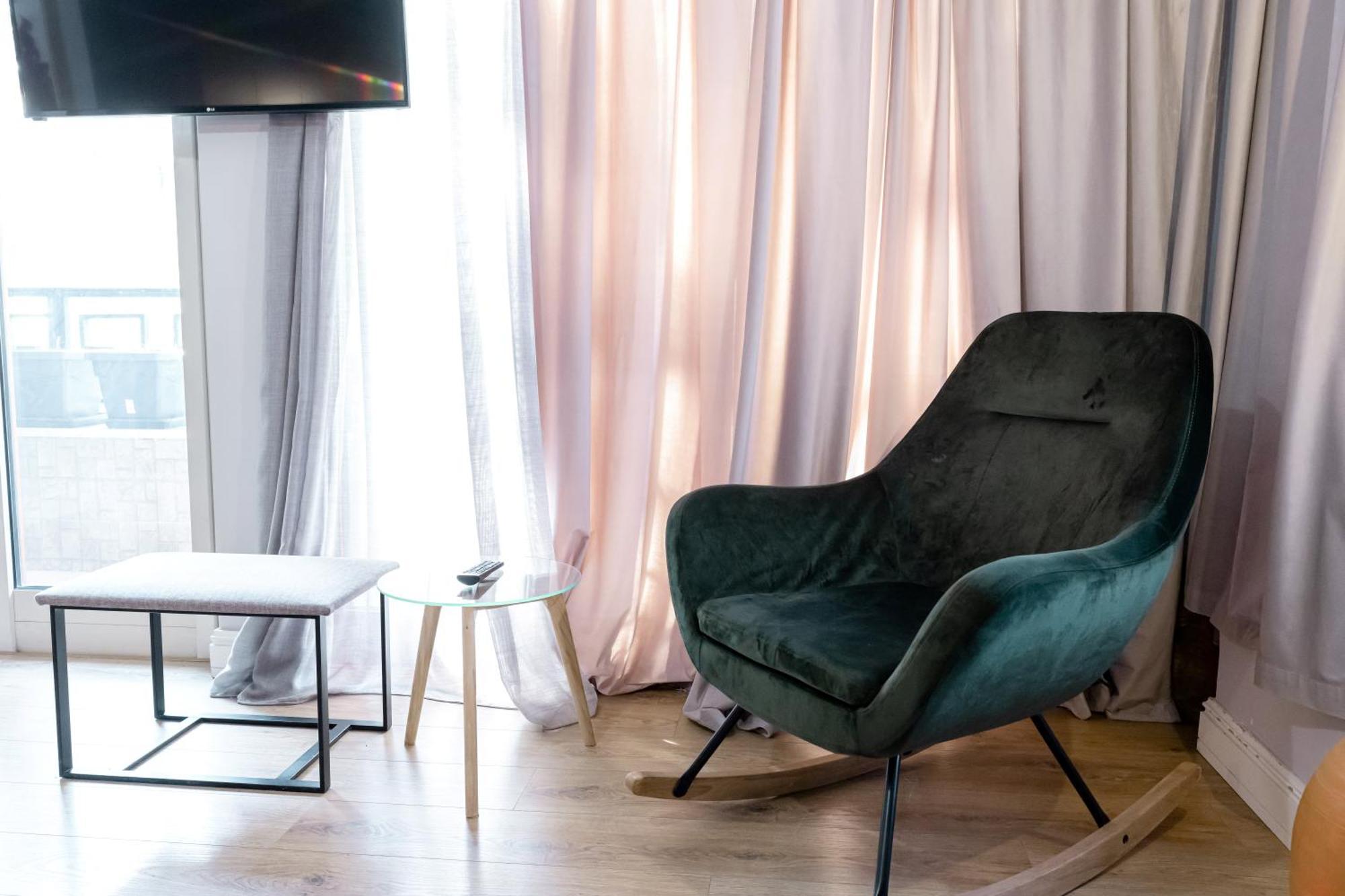 Boutique Hotel Whisky 티라나 외부 사진