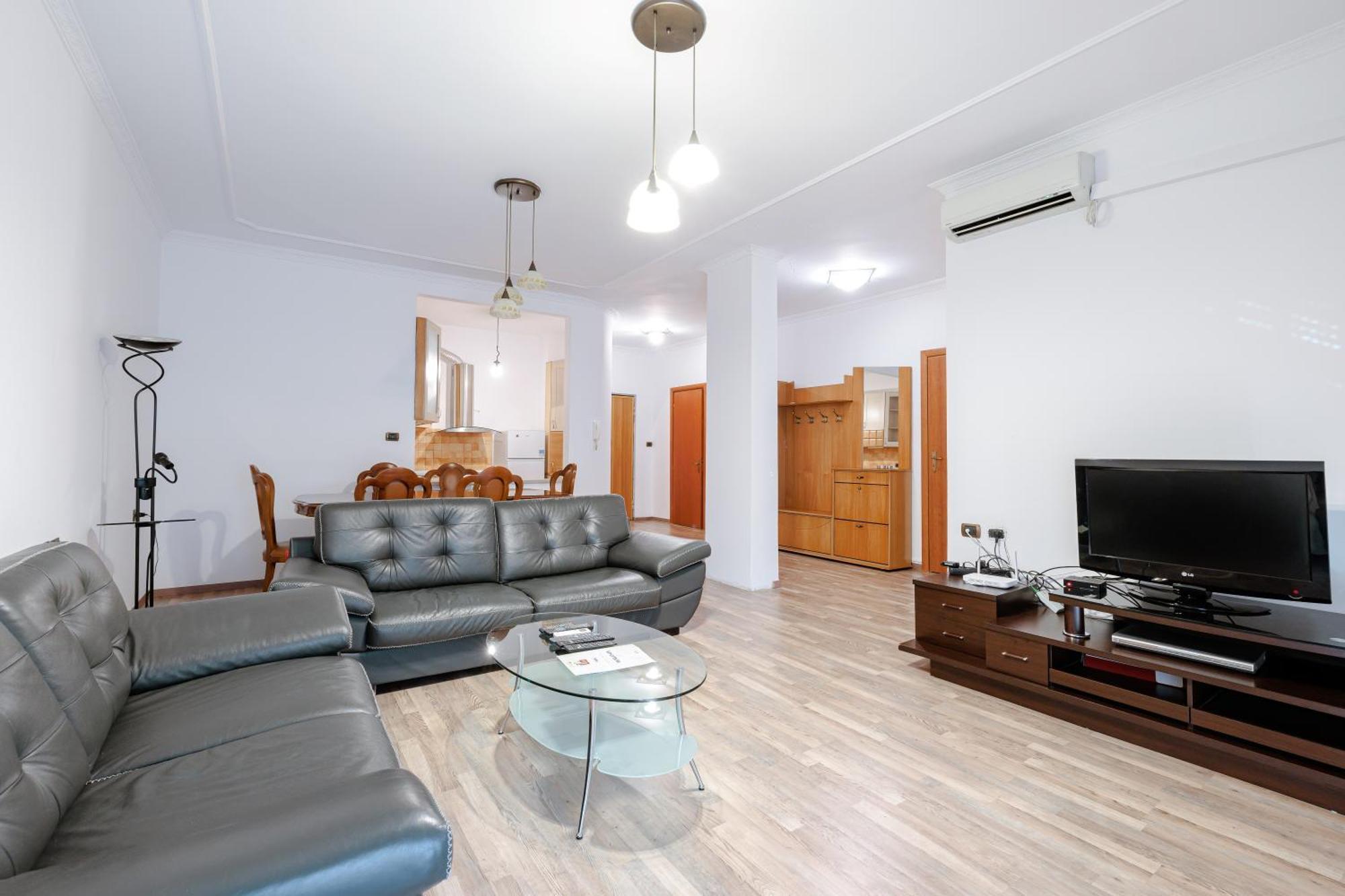 Boutique Hotel Whisky 티라나 객실 사진