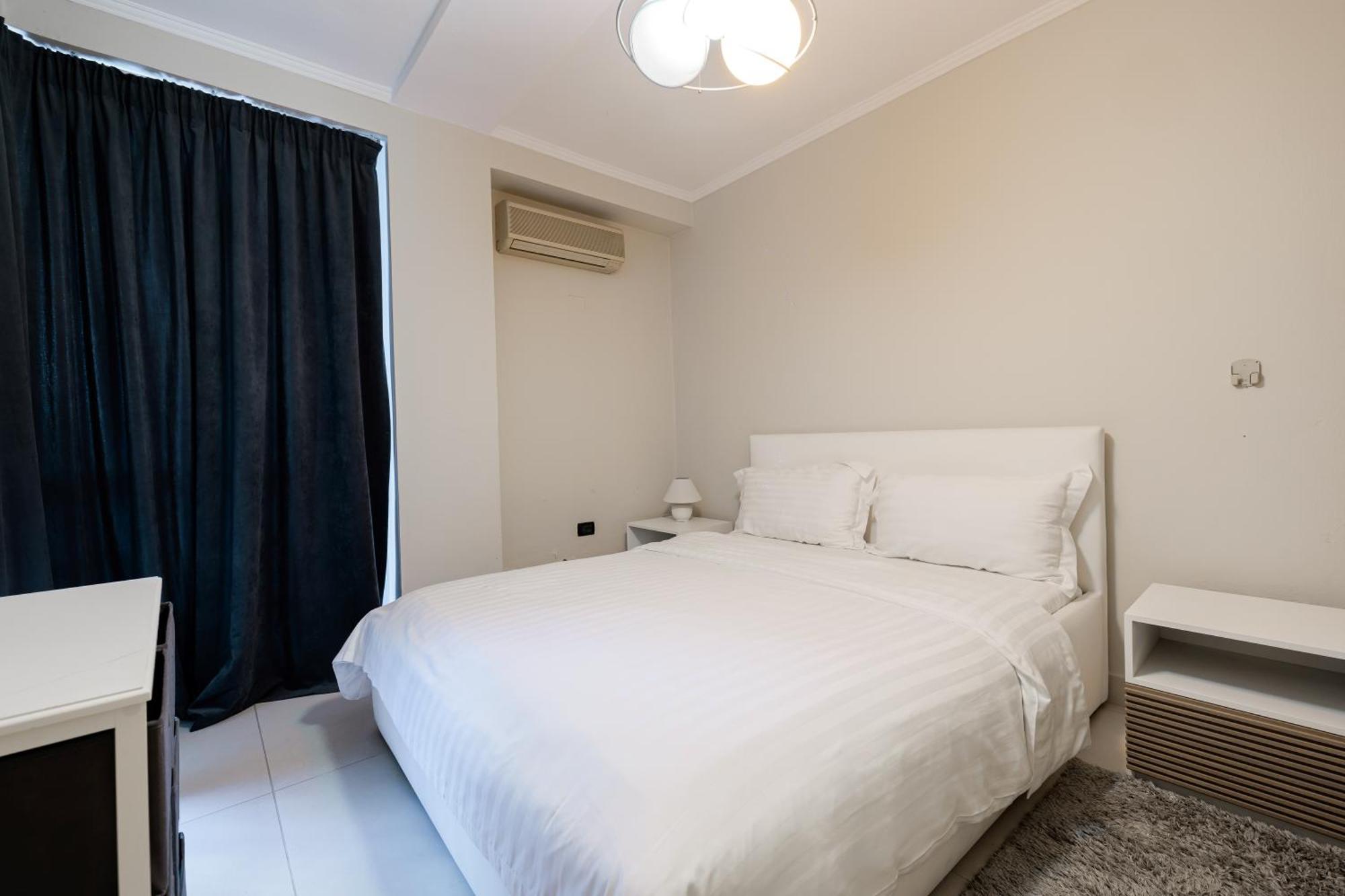 Boutique Hotel Whisky 티라나 외부 사진