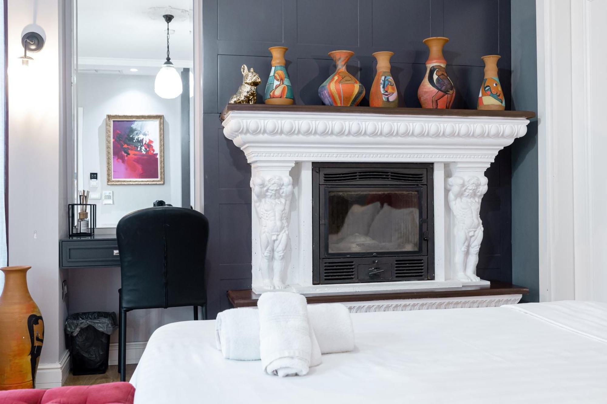 Boutique Hotel Whisky 티라나 외부 사진